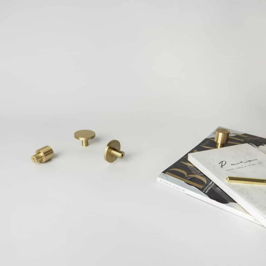 Mosiężne uchwyty meblowe