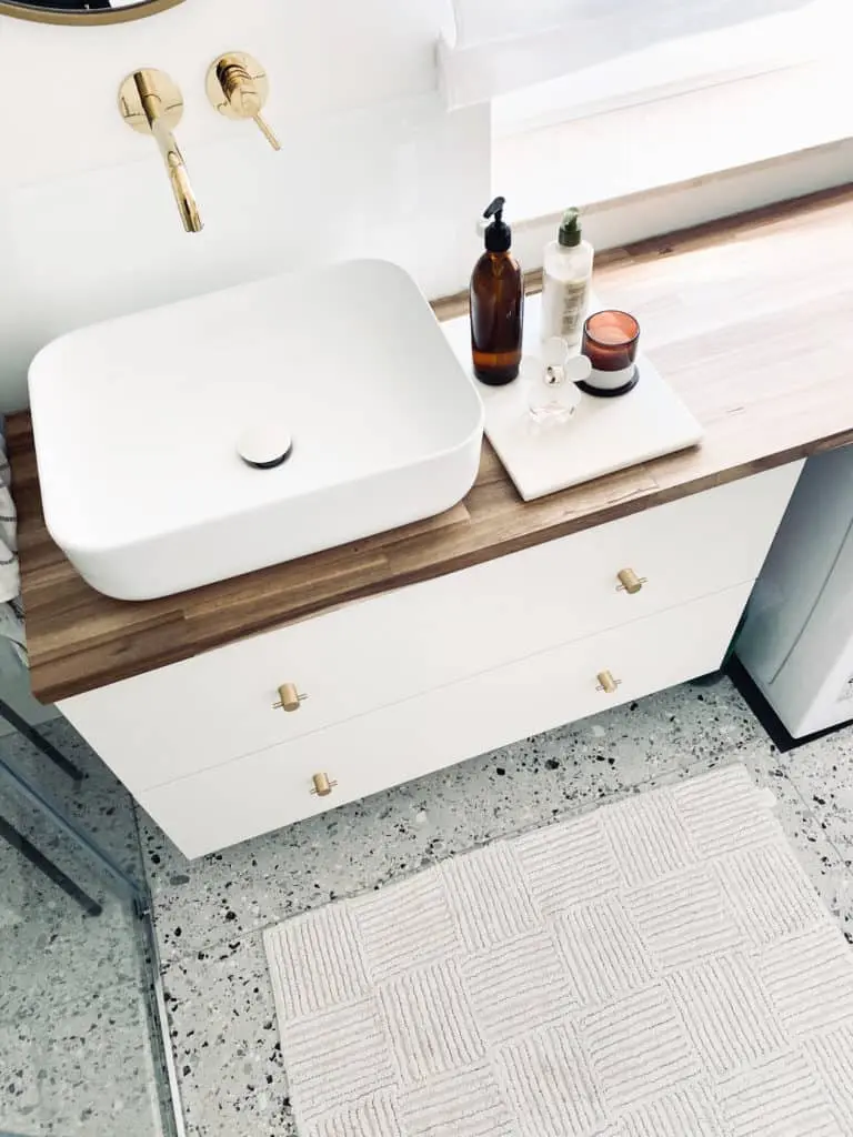 Mosiężny uchwyt meblowy Olivia