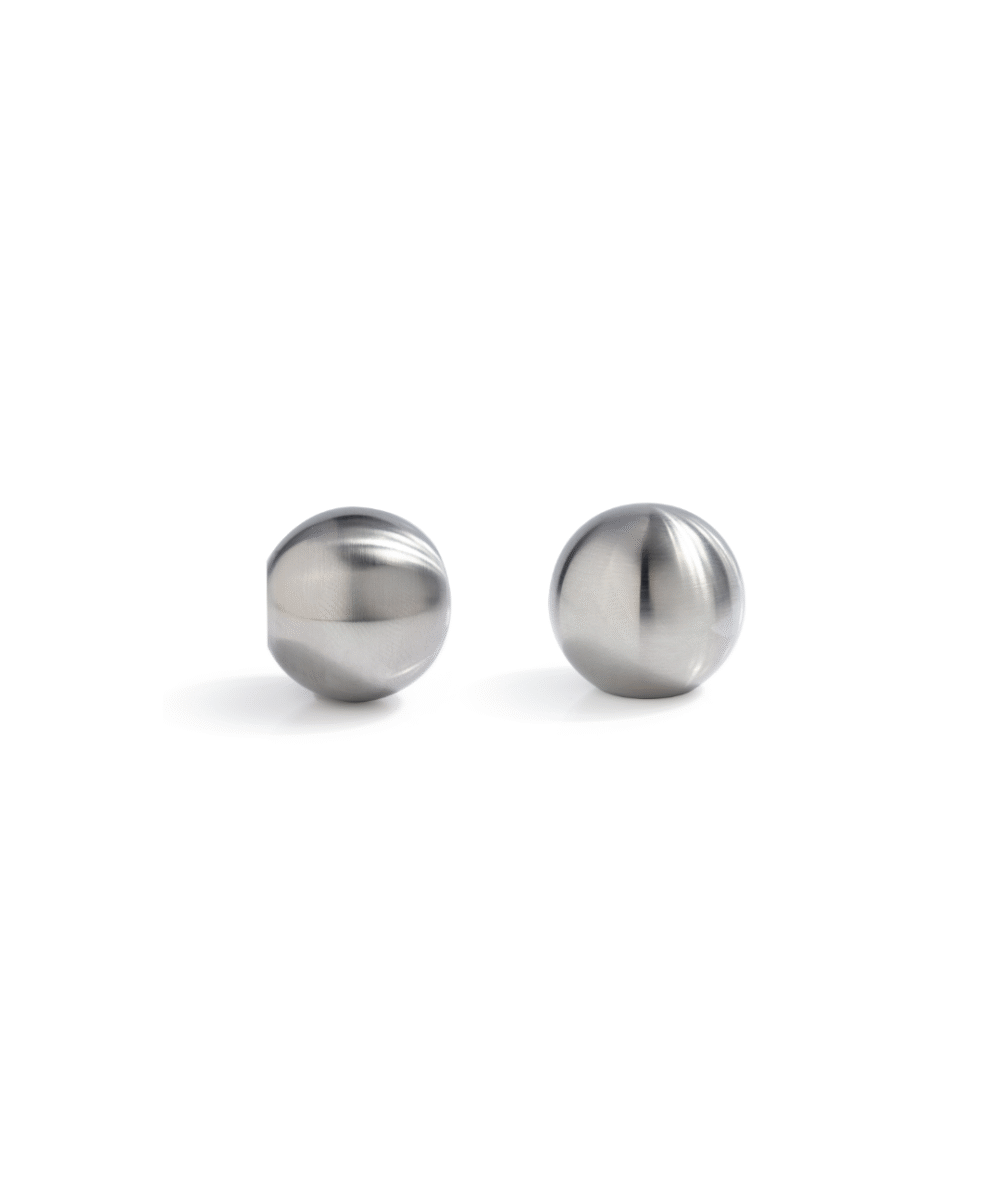 Violetta Steel - srebrna gałka do mebli ze stali nierdzewnej Violetta Steel - srebrna gałka do mebli ze stali nierdzewnej