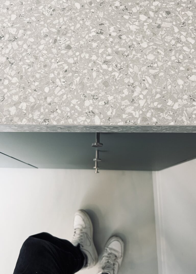 Leo stalowy uchwyt do mebli